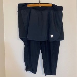 Mountain Hardware Active Capri Skort w/ Pocket